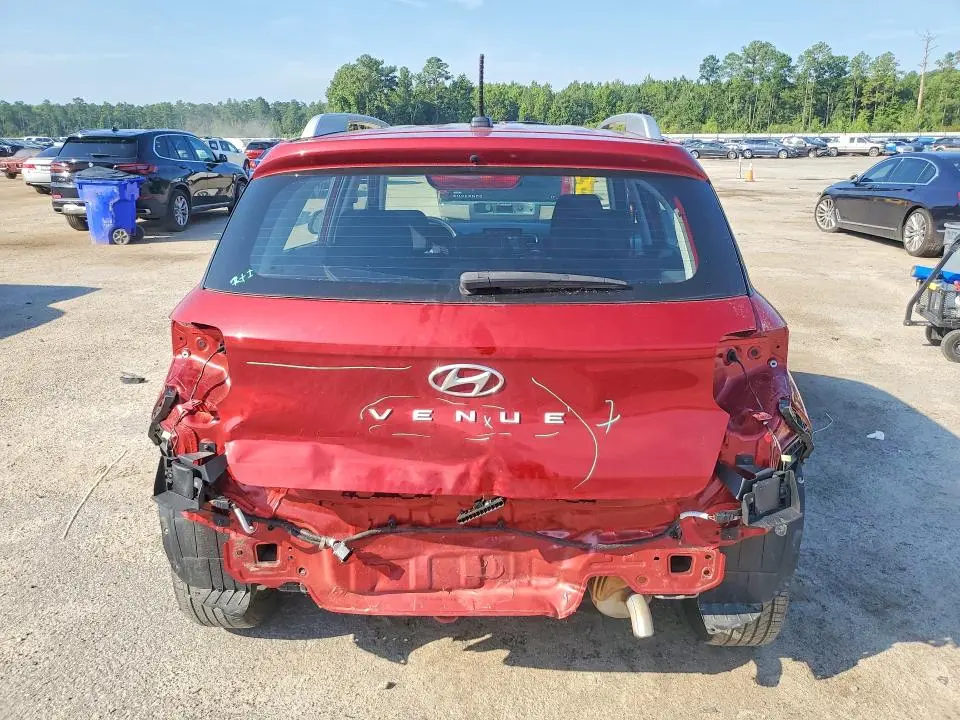 2025 HYUNDAI VENUE SEL  