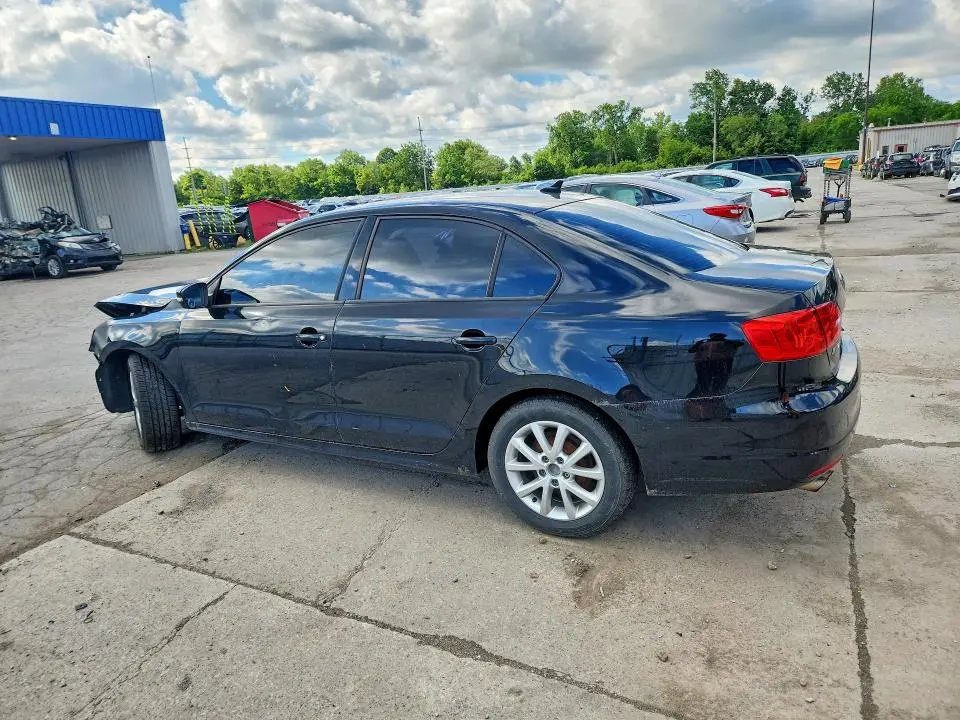 2012 VOLKSWAGEN JETTA SE  