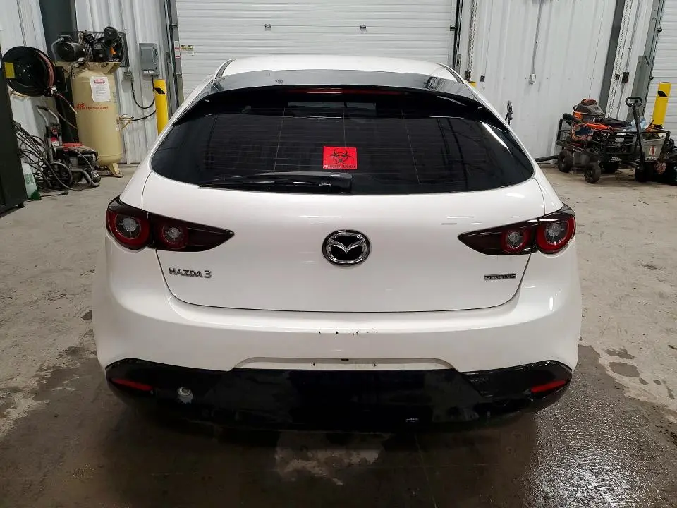 2025 MAZDA 3 SELECT SPORT  