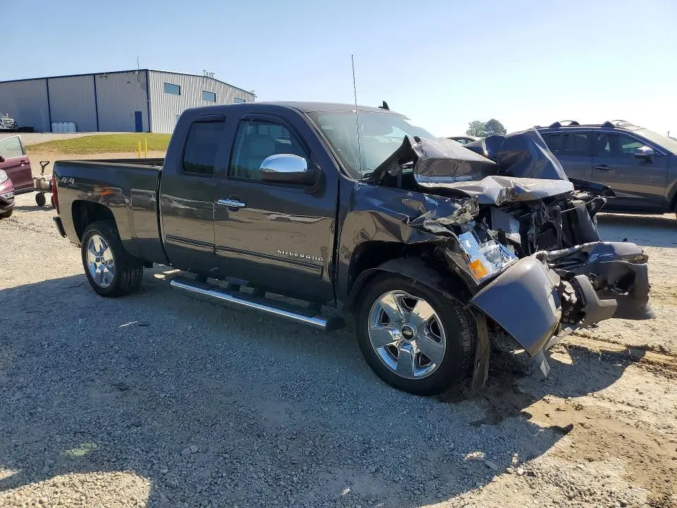 2011 CHEVROLET SILVERADO K1500 LTZ  