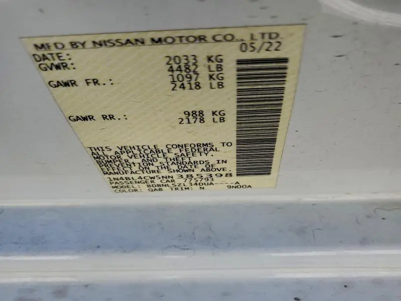 2022 NISSAN ALTIMA SR  