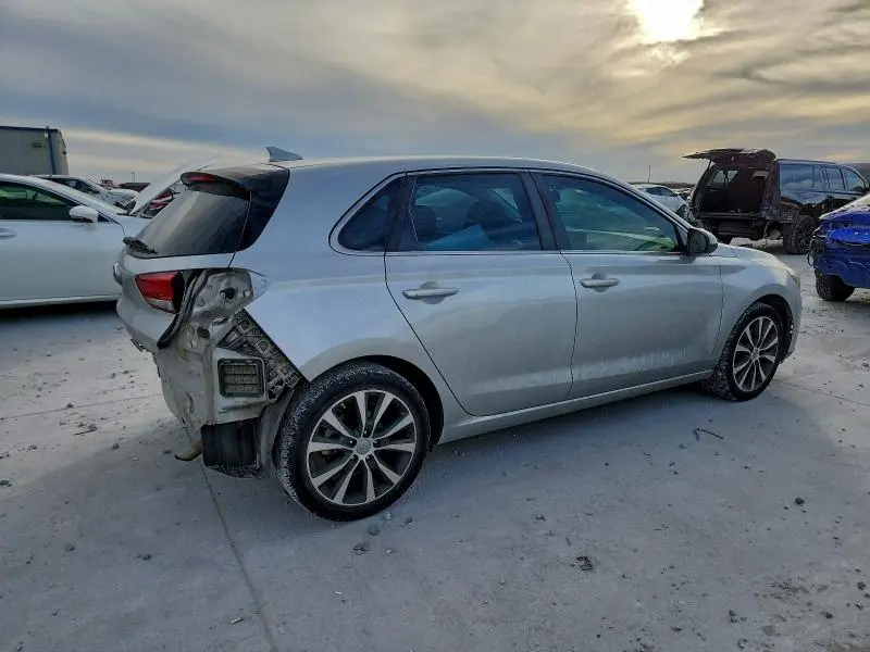 2018 HYUNDAI ELANTRA GT   