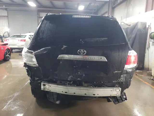 2013 TOYOTA HIGHLANDER LIMITED  