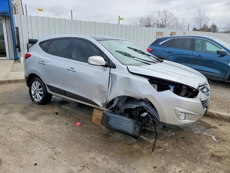 2011 HYUNDAI TUCSON LIMITED  