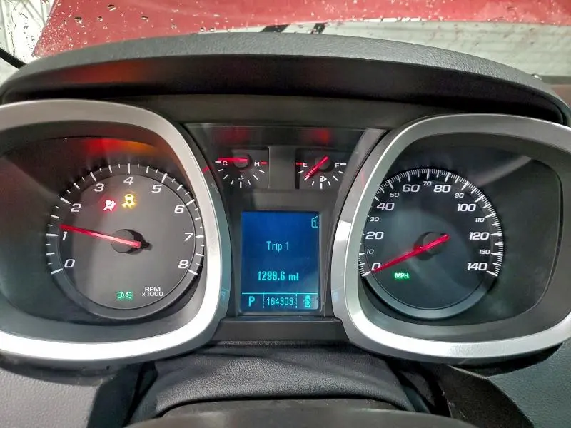 2010 CHEVROLET EQUINOX LT  