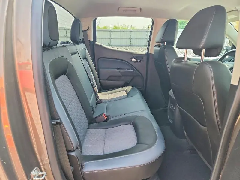 2015 CHEVROLET COLORADO Z71  