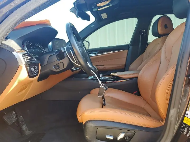 2019 BMW 530 XI  
