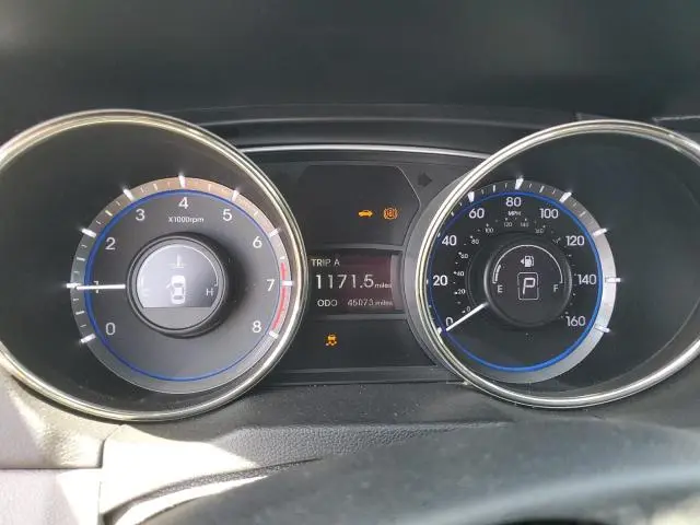 2013 HYUNDAI SONATA GLS  