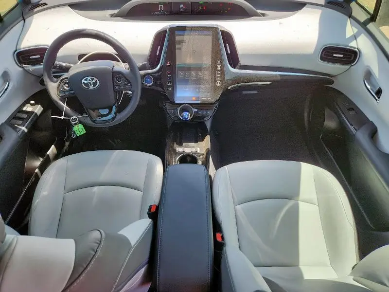 2022 TOYOTA PRIUS PRIME LE  