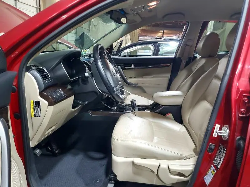 2015 KIA SORENTO LX  