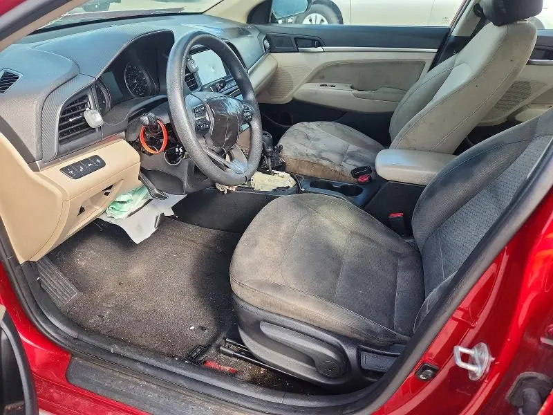 2019 HYUNDAI ELANTRA SEL  