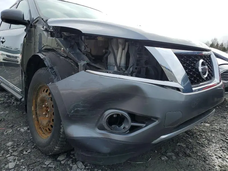 2015 NISSAN PATHFINDER S  