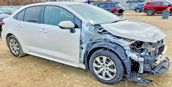 2021 TOYOTA COROLLA LE  