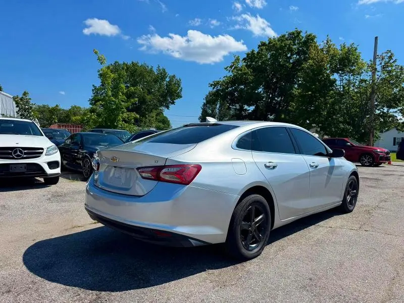 2022 CHEVROLET MALIBU LT  