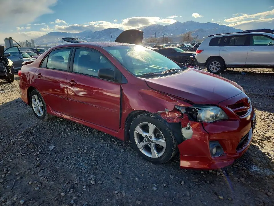 2013 TOYOTA COROLLA S  
