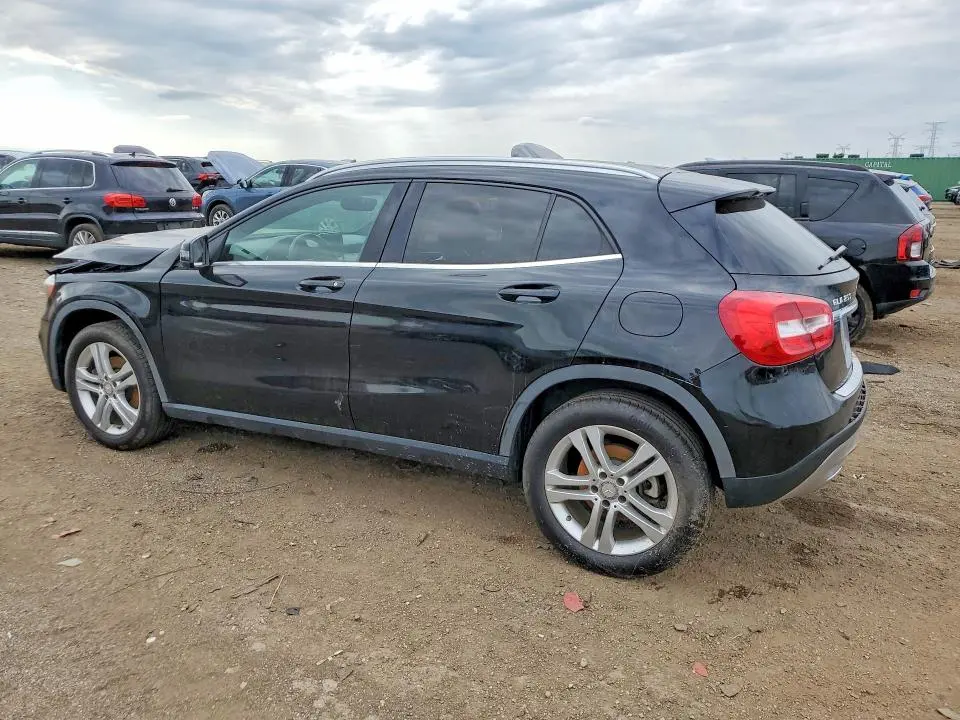 2016 MERCEDES-BENZ GLA 250  