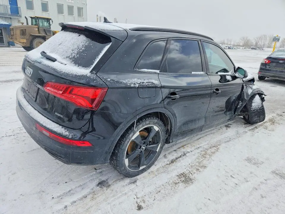 2020 AUDI Q5 TITANIUM PREMIUM PLUS  