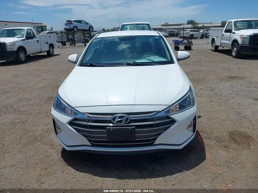 2020 HYUNDAI ELANTRA SE