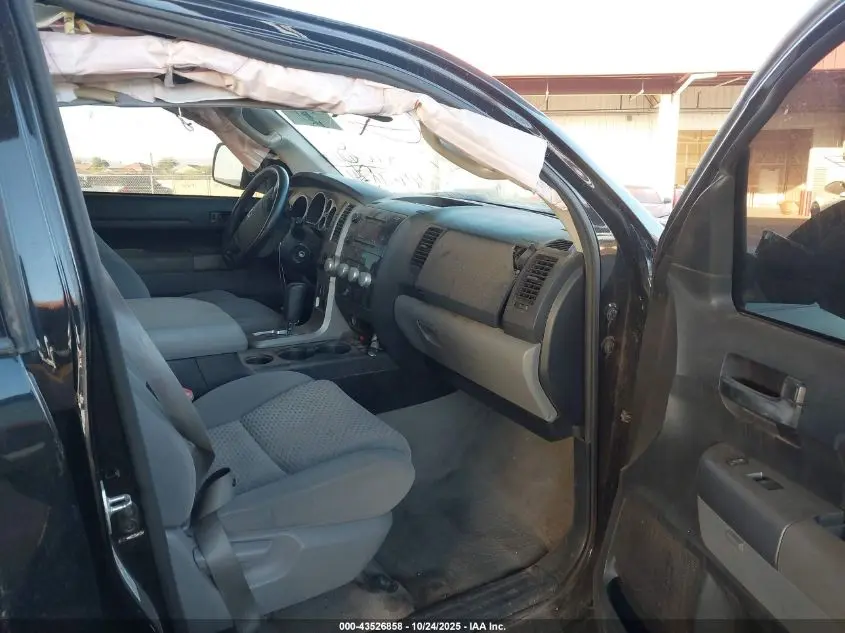 2011 TOYOTA TUNDRA GRADE 5.7L V8