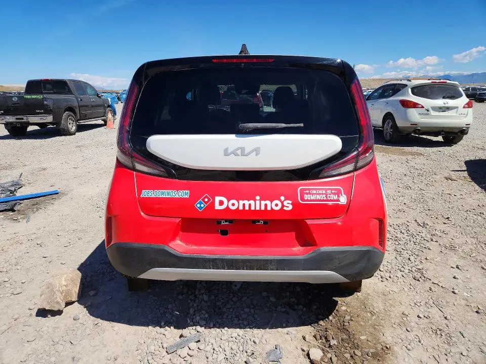 2023 KIA SOUL LX  