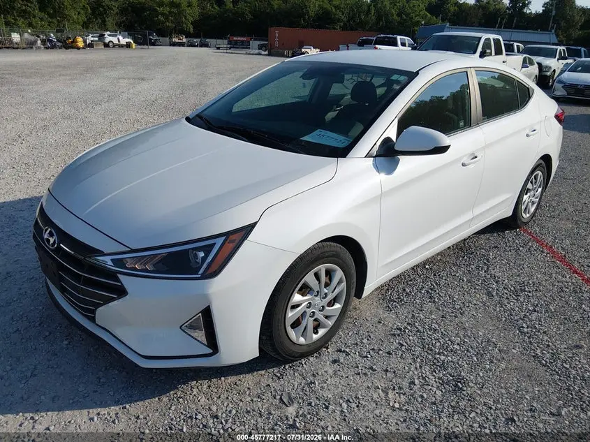 2020 HYUNDAI ELANTRA SE
