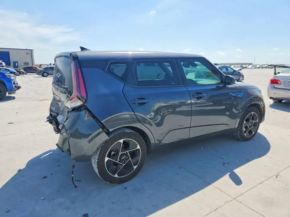 2023 KIA SOUL EX  