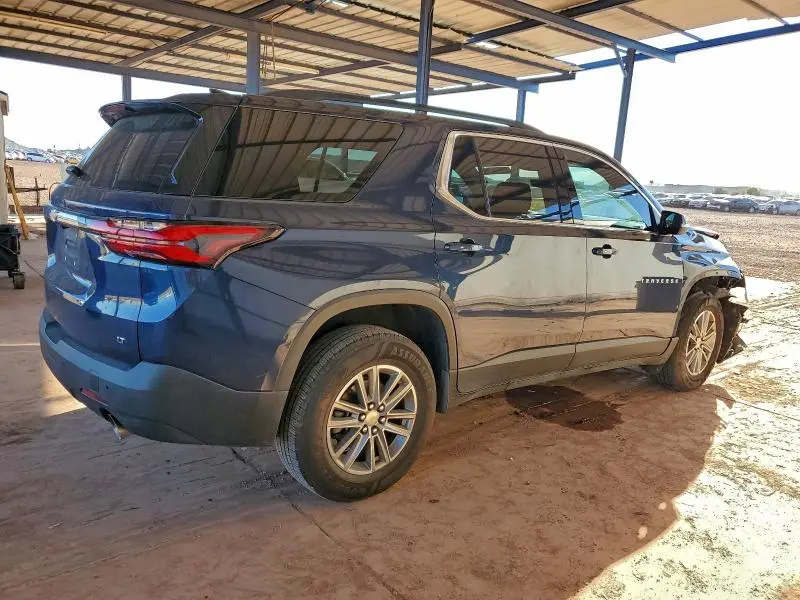 2022 CHEVROLET TRAVERSE LT  