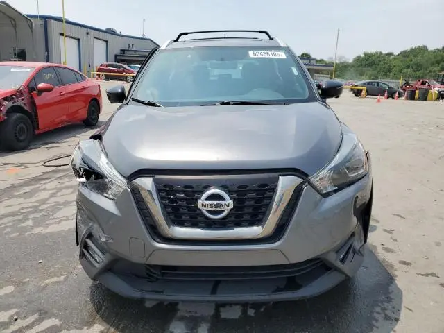 2018 NISSAN KICKS S  