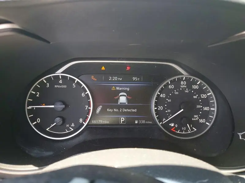 2022 NISSAN MAXIMA SR  