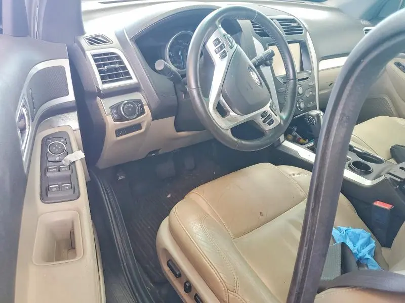 2015 FORD EXPLORER XLT  