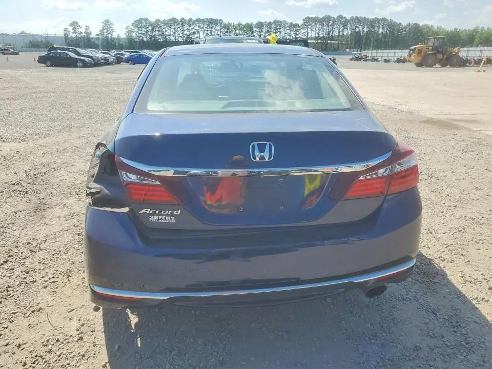 2017 HONDA ACCORD LX  