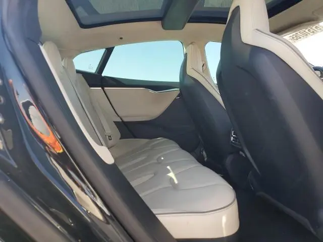 2012 TESLA MODEL S   