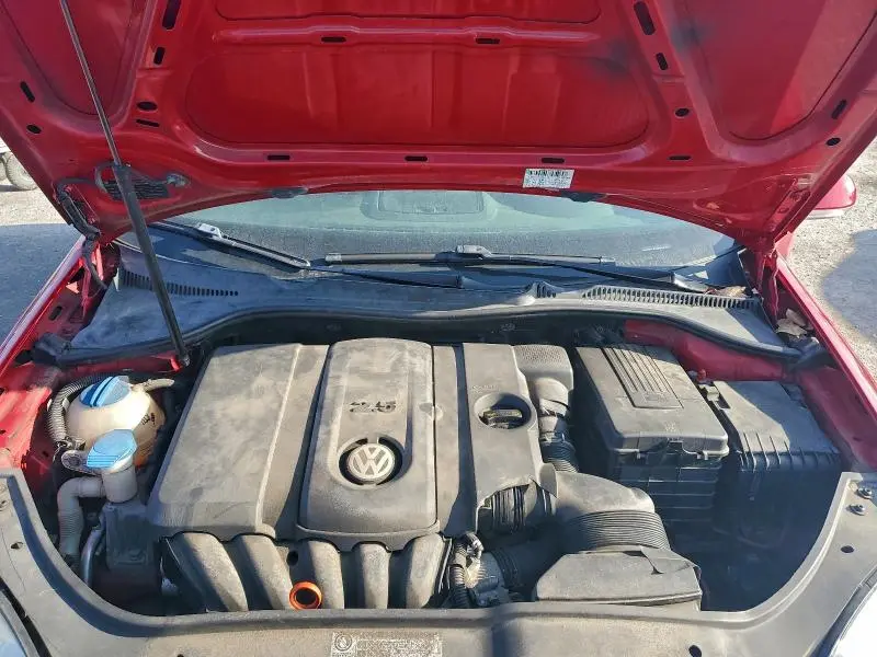 2010 VOLKSWAGEN JETTA SE  