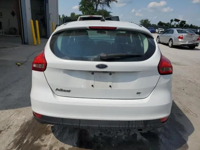 2018 FORD FOCUS SE  