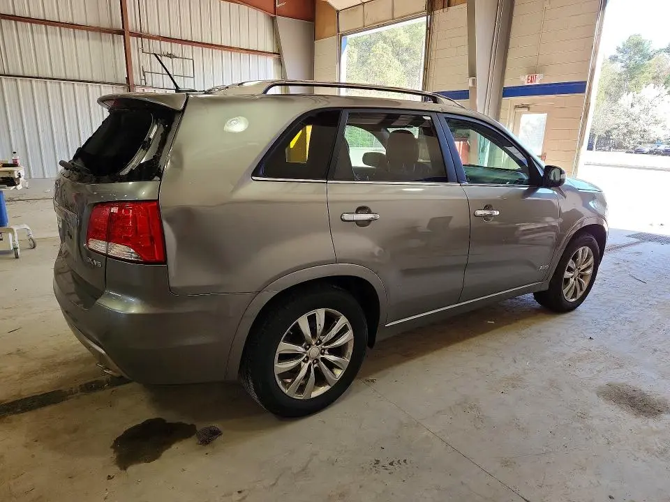 2011 KIA SORENTO SX  