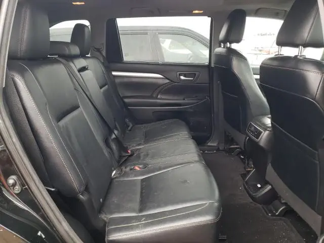 2014 TOYOTA HIGHLANDER XLE  