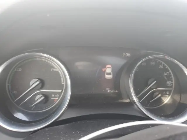 2020 TOYOTA CAMRY XLE  