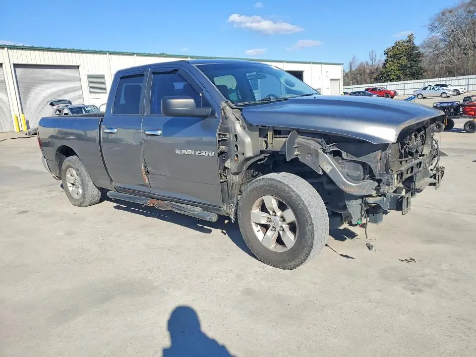 2012 DODGE RAM 1500 SLT  