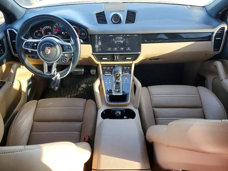 2020 PORSCHE CAYENNE S  