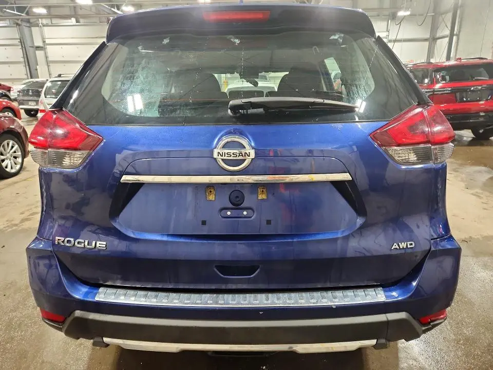 2018 NISSAN ROGUE S  
