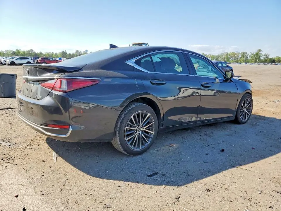 2025 LEXUS ES 300H BASE  