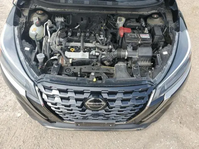2021 NISSAN KICKS SR  