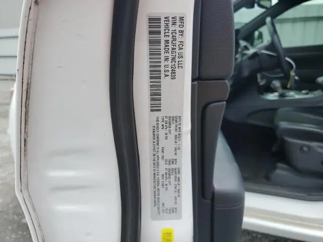 2022 JEEP GRAND CHEROKEE LAREDO E  