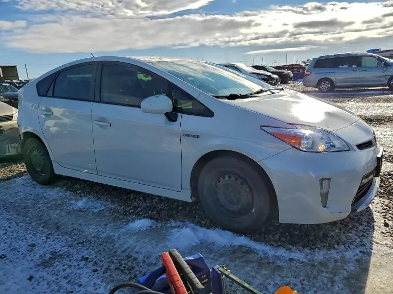 2013 TOYOTA PRIUS   