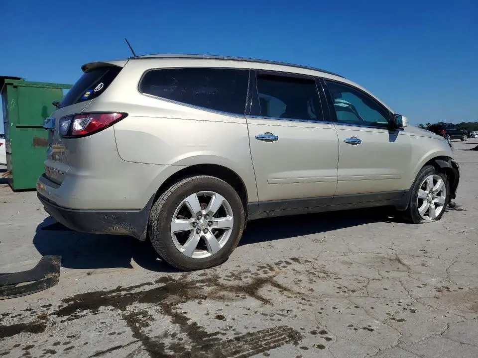 2016 CHEVROLET TRAVERSE LT  