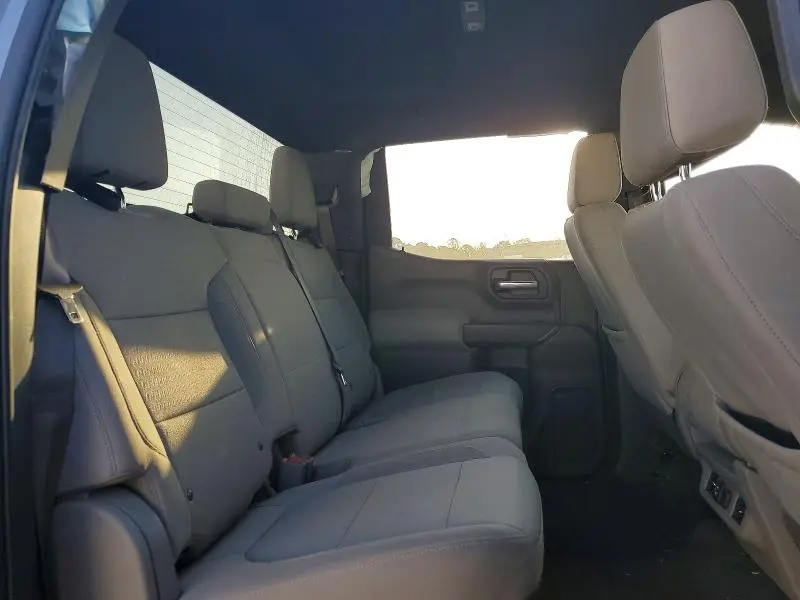 2021 CHEVROLET SILVERADO K1500 LT  