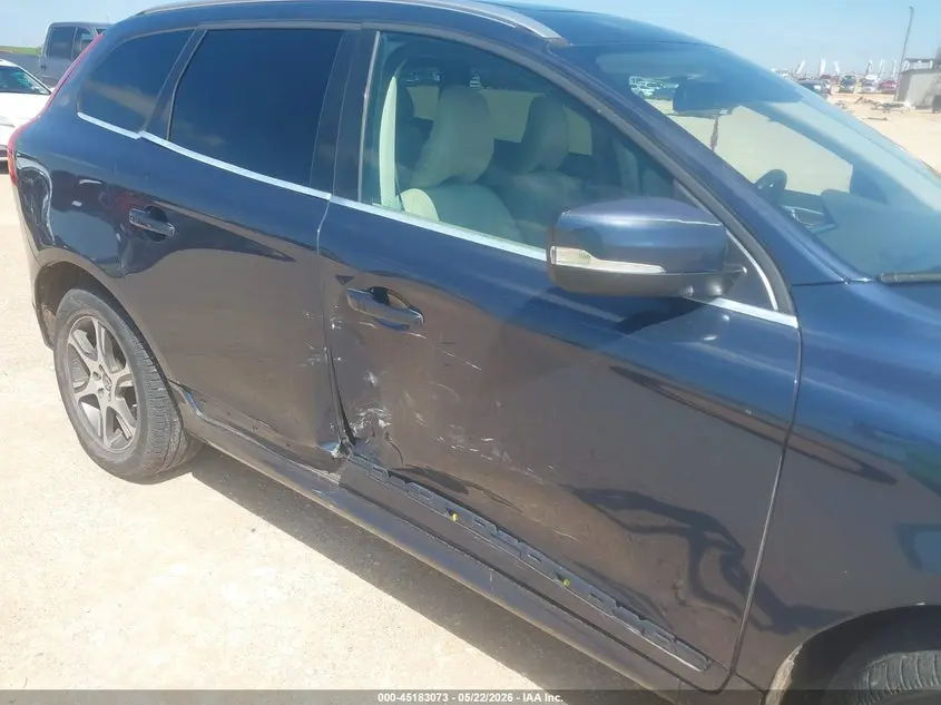 2015 VOLVO XC60 T6 PREMIER PLUS
