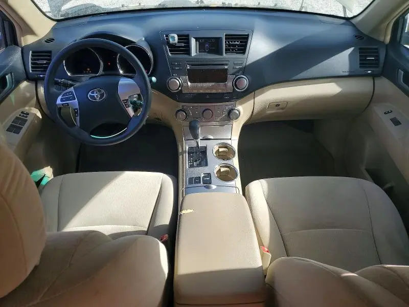 2012 TOYOTA HIGHLANDER BASE  