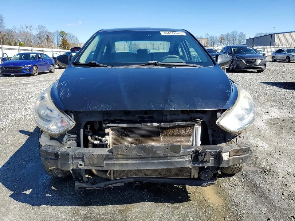 2013 HYUNDAI ACCENT GLS  