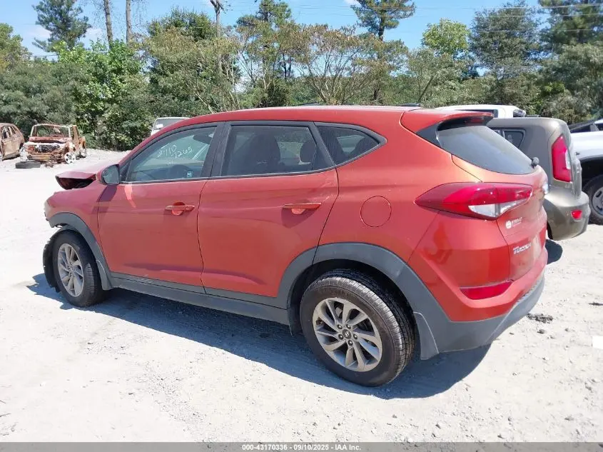 2017 HYUNDAI TUCSON SE